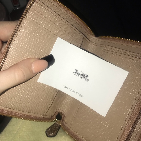 Wallet - Picture 3 of 3